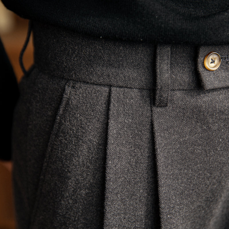 The Barcelona Classic High-Waist Trousers – Effortless Elegance & Comfort