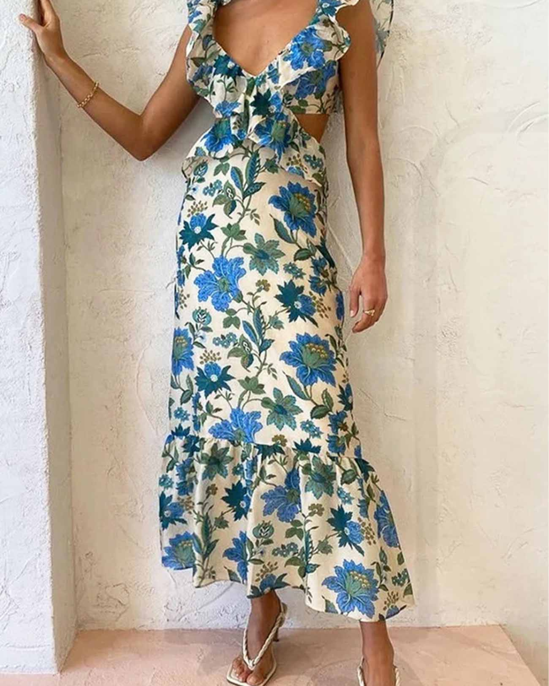 Farah | Ruffle Strap V-Neck Maxi Dress for Summer Days
