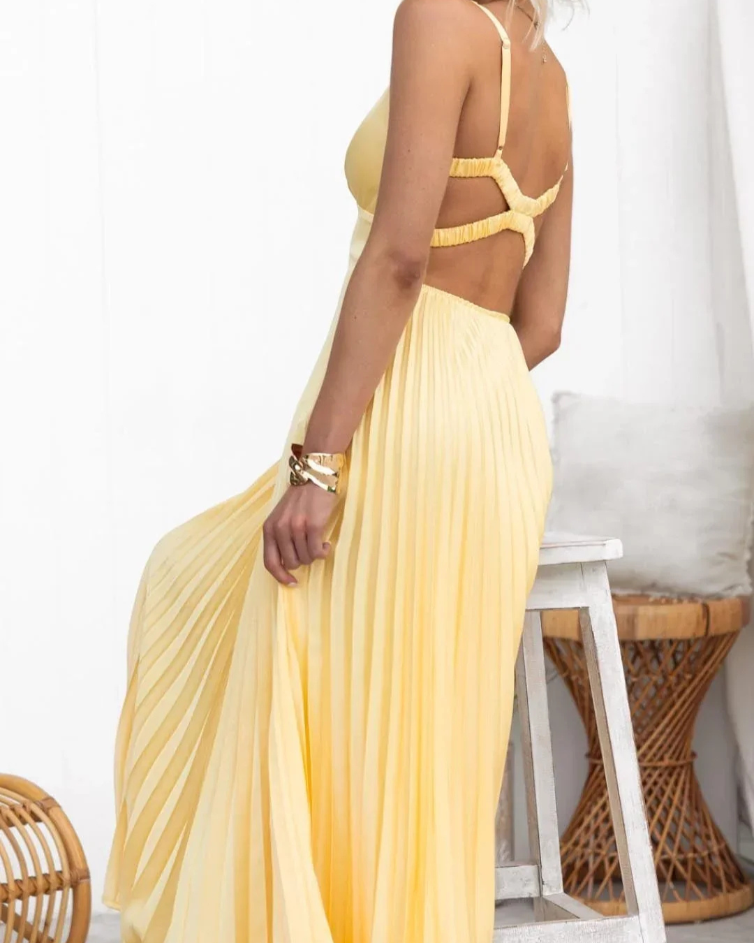Isla | Yellow Pleated V-Neck Maxi Summer Dress