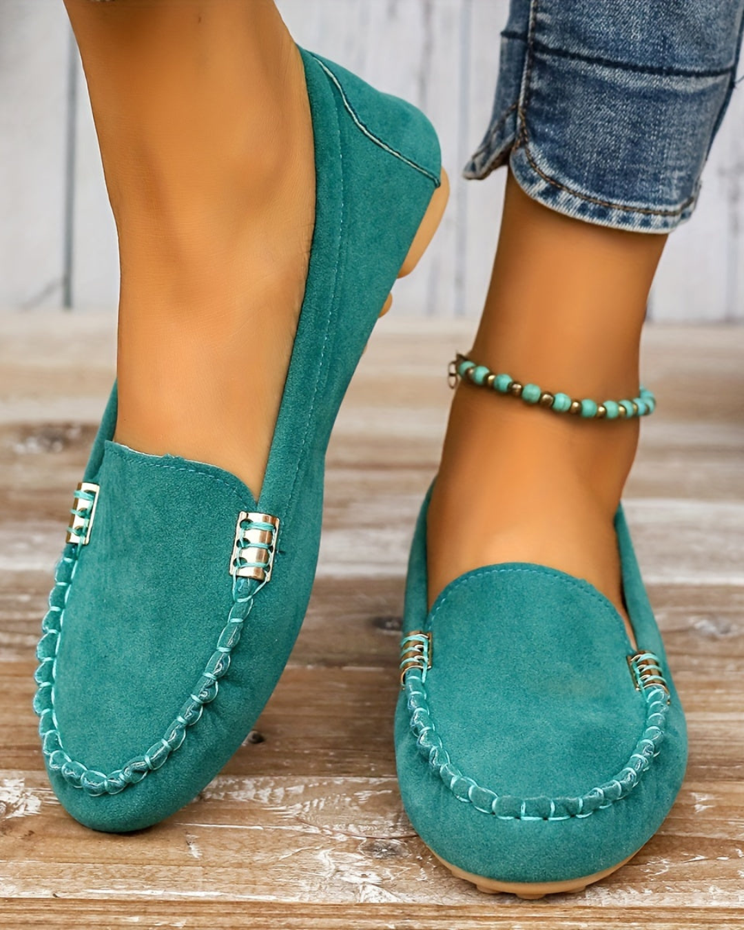 Women's Classic Slip-On Loafers – Flat Sole & All-Day Comfort