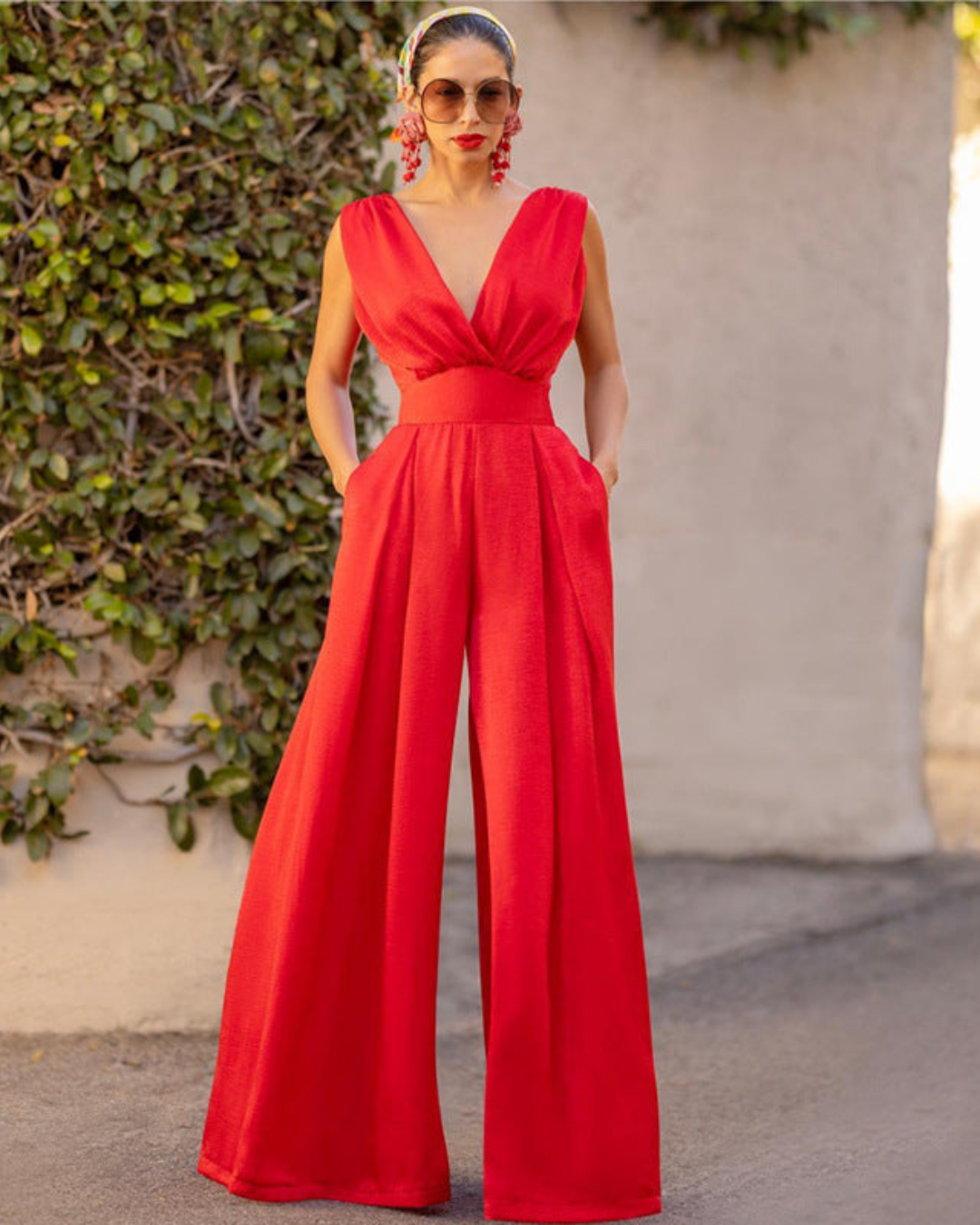Women's Deep V-Neck Wide-Leg Jumpsuit – Elegant Summer Style