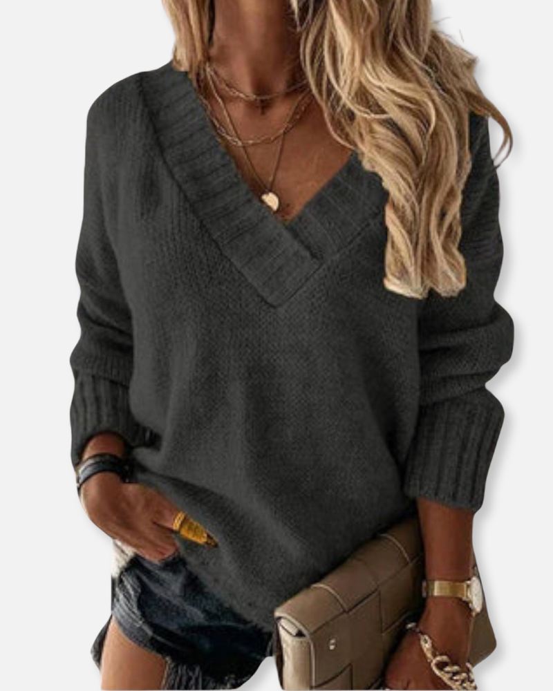 Vienna Cozy V-Neck Knit – Effortless Elegance for Every Day