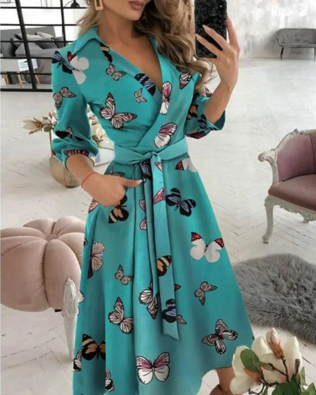 Elegant Women's Wrap Dress – V-Neck, Flattering Fit & Lightweight
