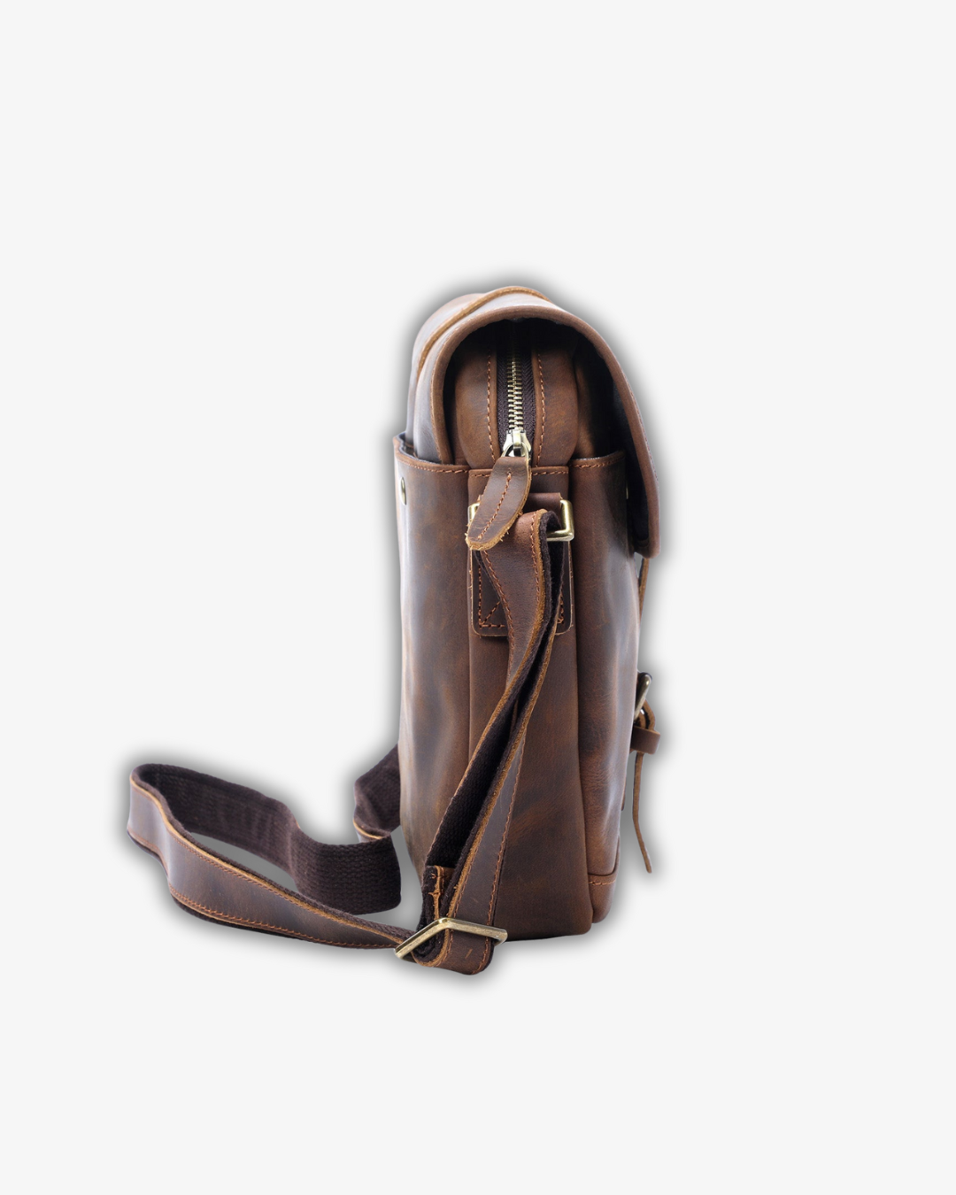 Lucia Leather Messenger Bag – Vintage Elegance Meets Modern Utility