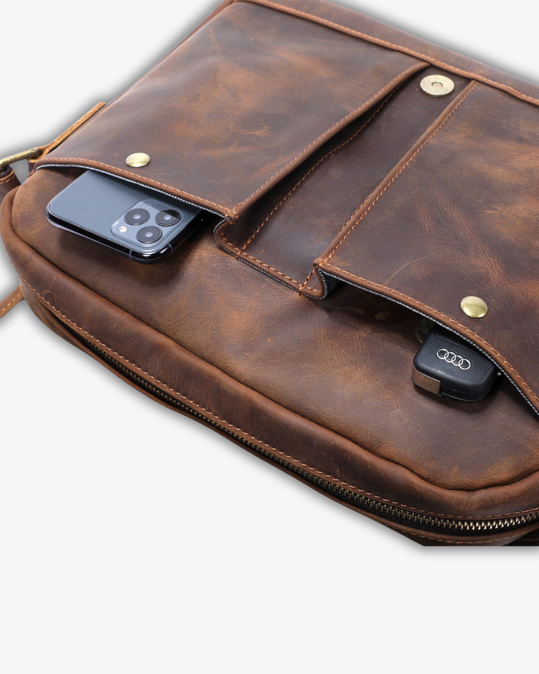 Lucia Leather Messenger Bag – Vintage Elegance Meets Modern Utility