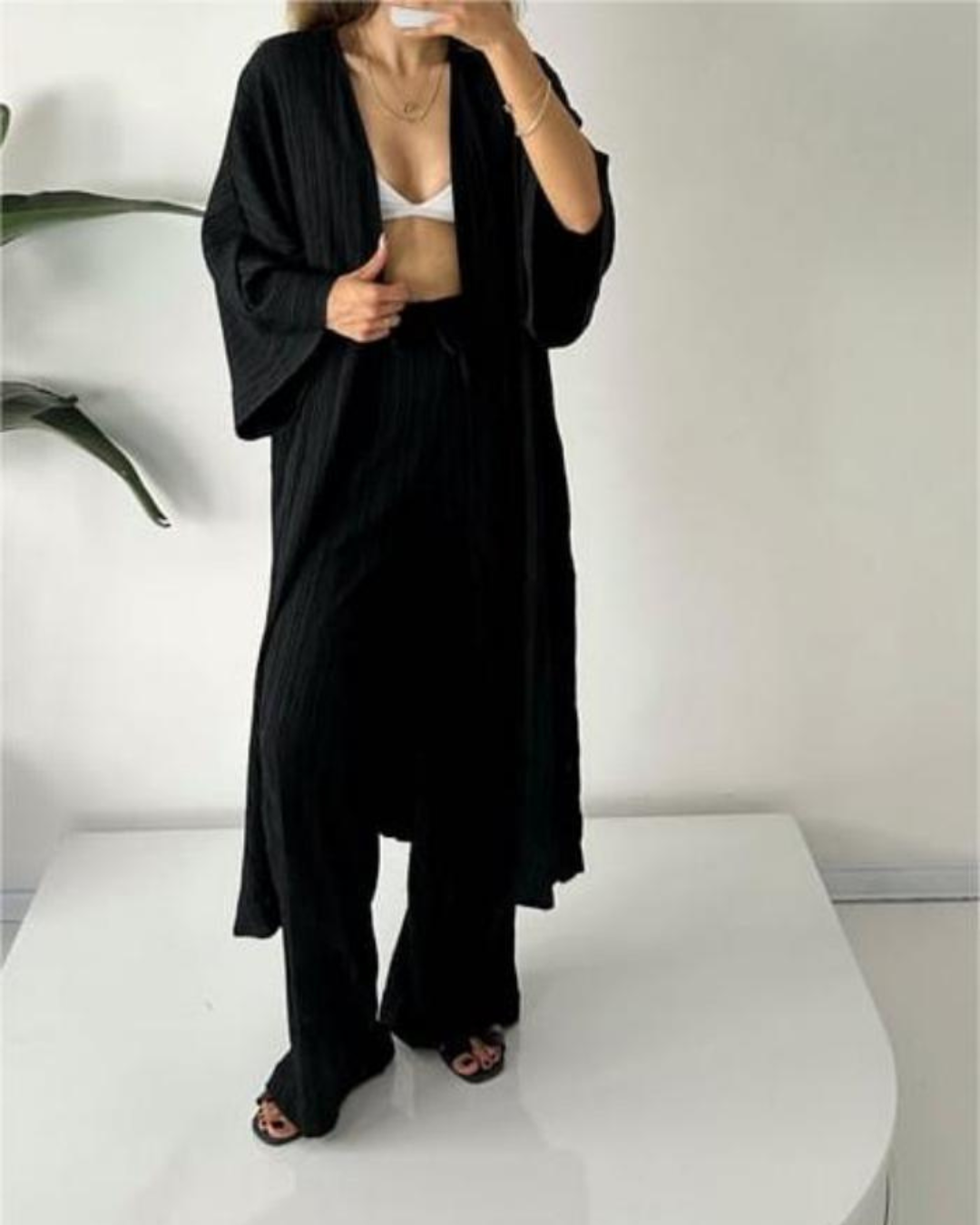 Women's Pleated Kimono Set – Elegant & Lightweight
