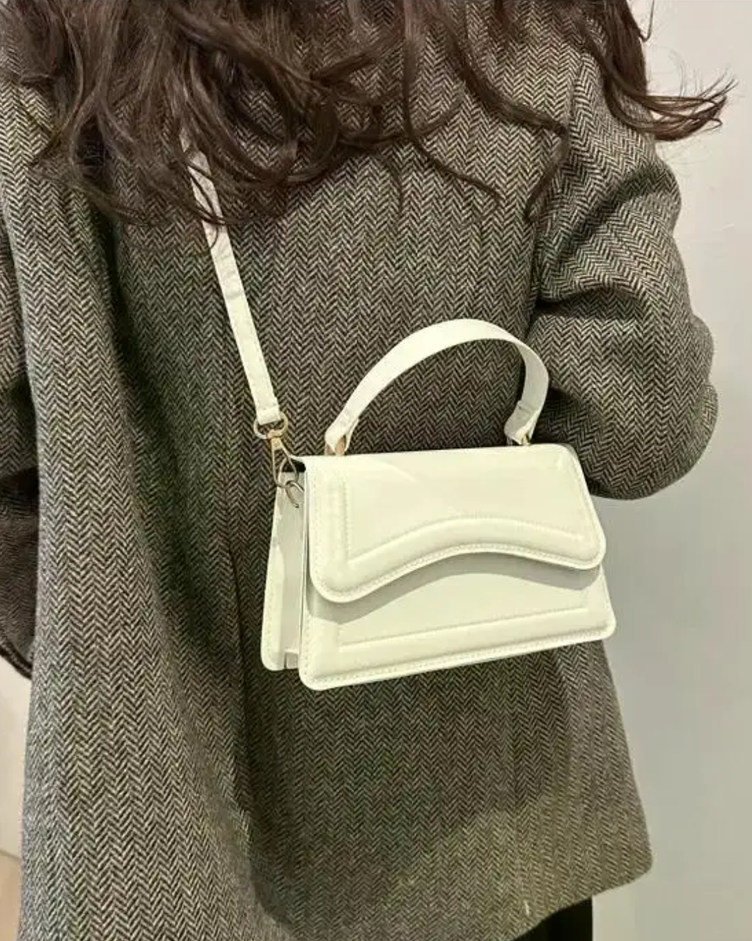 Arabella | Women's Old Money Signature Handbag
