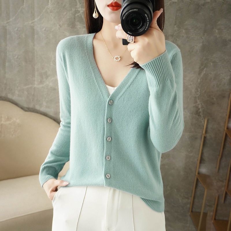 Lightweight Stylish Women's Cardigan | Breathable All-Season Knitwear for Everyday Elegance