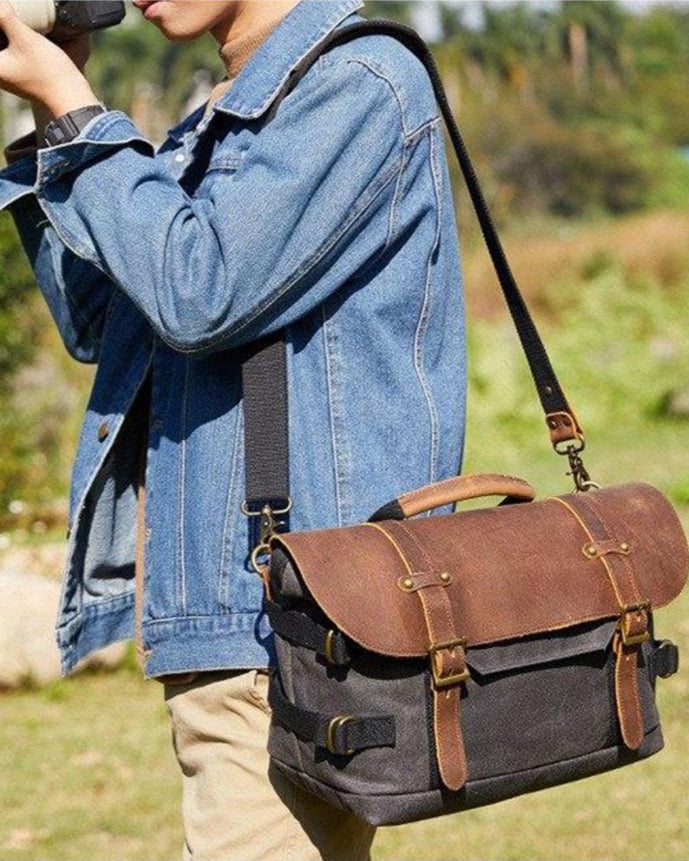 Men’s Vintage Camera Messenger Bag – Waxed Canvas Laptop Satchel 14'1"