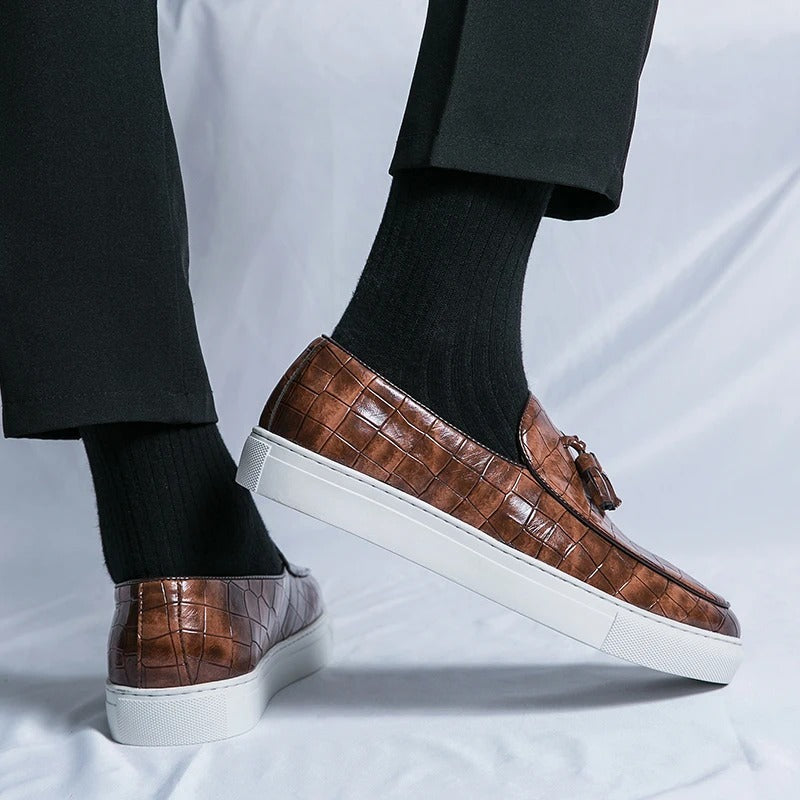 Men’s Loafers – Slip-On Tassel Design – Croc-Embossed Textured – Classic Fit