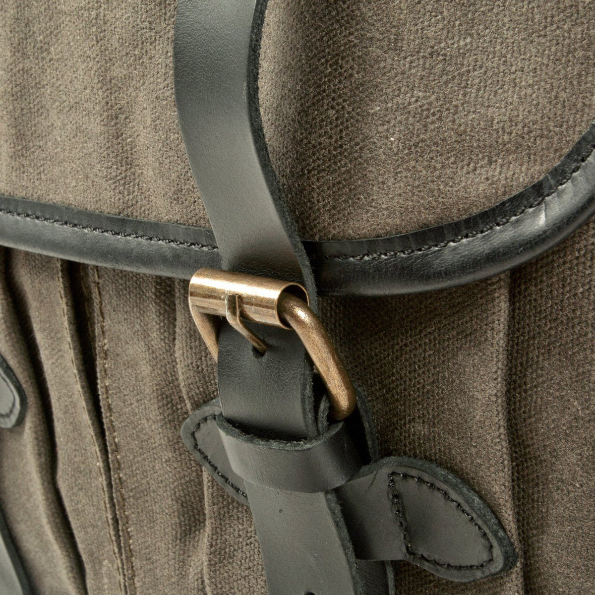 Vintage Waterproof Camera Shoulder Bag – Shockproof, Unisex & Compact