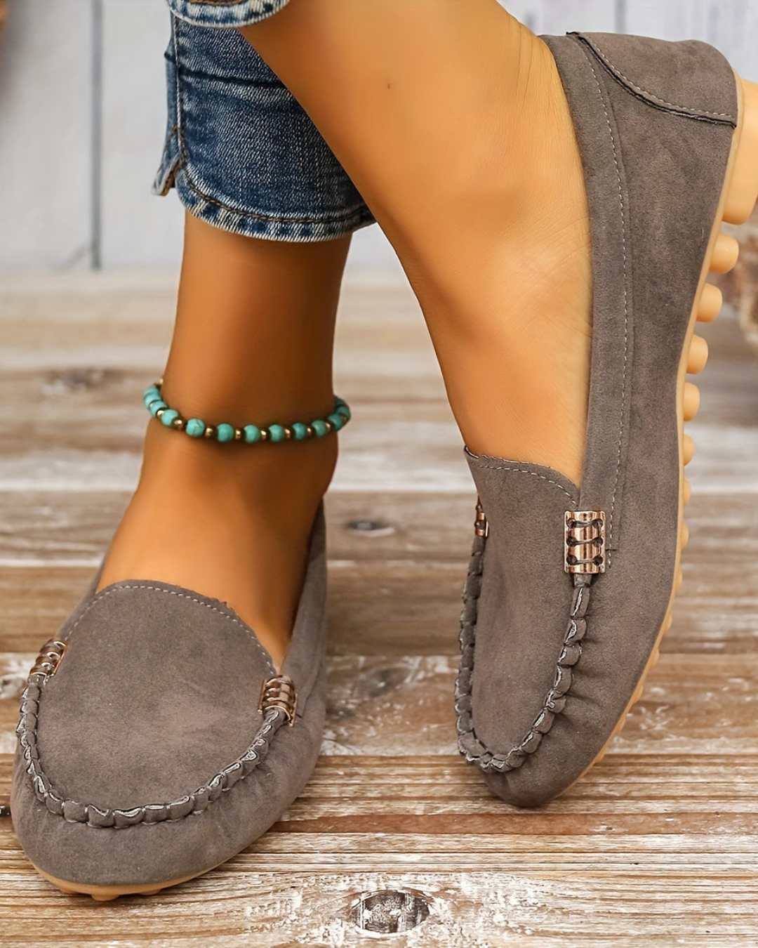 Women's Classic Slip-On Loafers – Flat Sole & All-Day Comfort