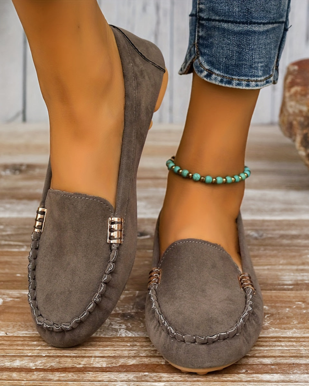 Women's Classic Slip-On Loafers – Flat Sole & All-Day Comfort