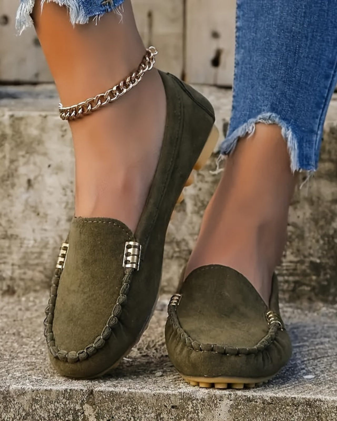 Women's Classic Slip-On Loafers – Flat Sole & All-Day Comfort